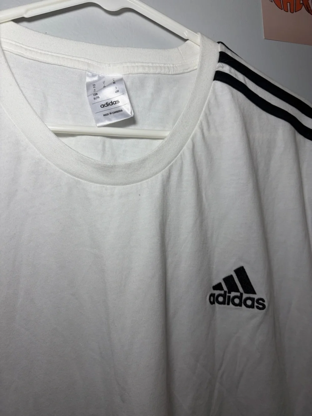 adidas White Short Sleeve Tee with Black Shoulder Stripes